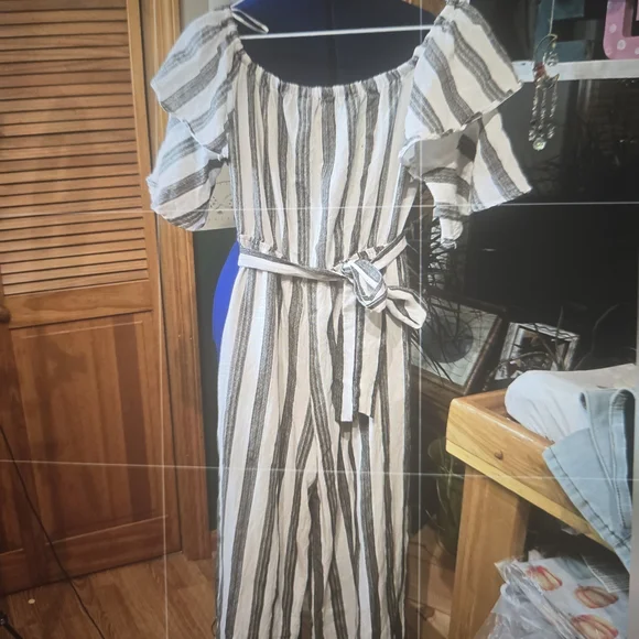 Off-Shoulder Striped Jumpsuit - Gray/White - Picture 2 of 7